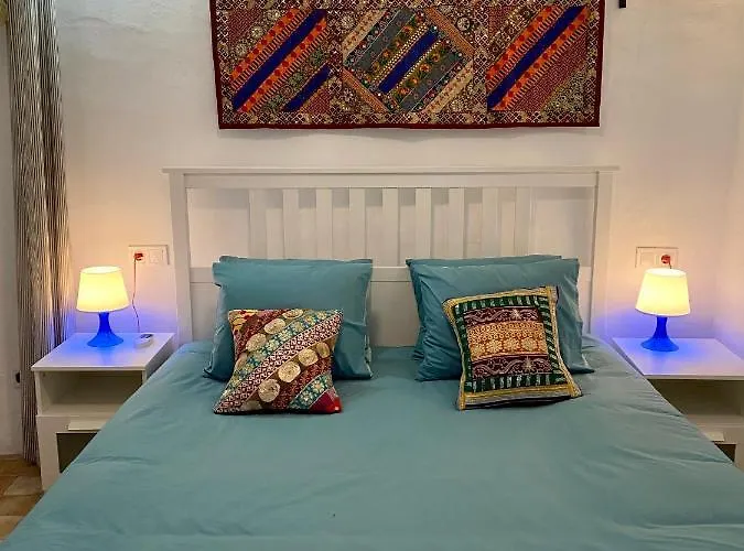 Cheerful One Bedroom Townhouse With Patio Archez